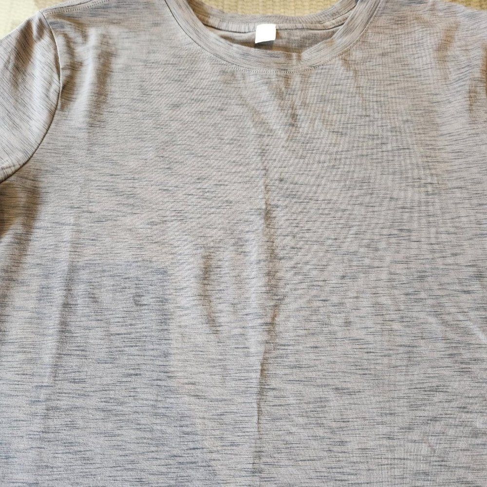 Lululemon Love Crew Short Sleeve T-Shirt - Picture 4 of 9